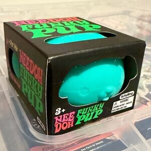 Nee Doh Needoh Schylling Funky Pup Dog blue Stress Sensory Fidget Toy Squeeze